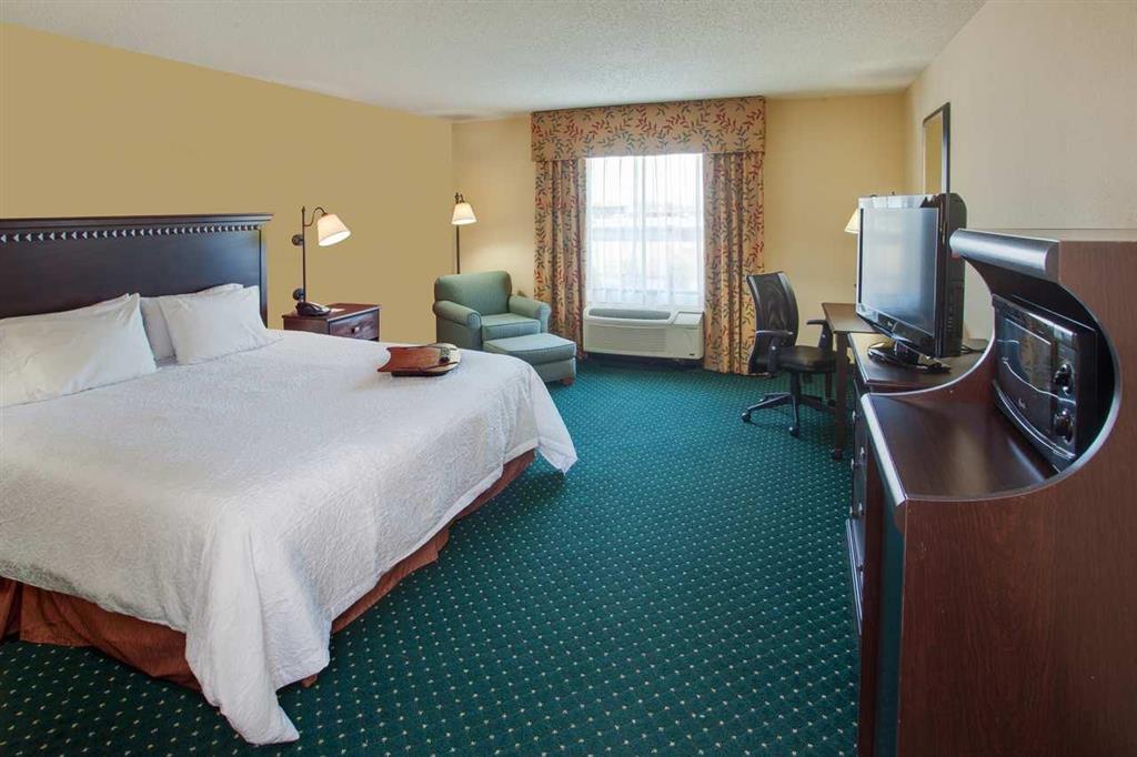 Hampton Inn By Hilton Garden City Long Island Quarto foto